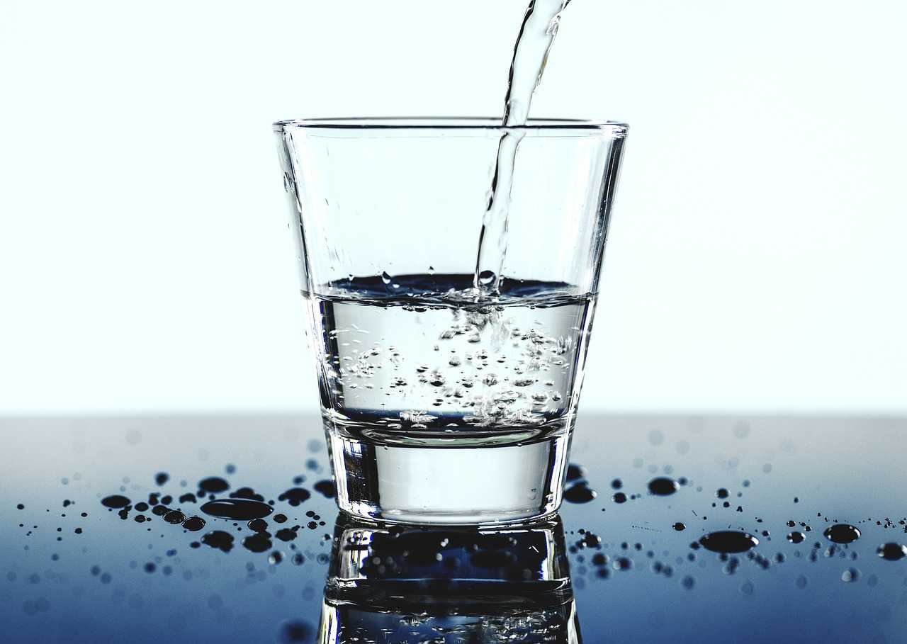 Metabolizmanızı hızlandırmak için su için